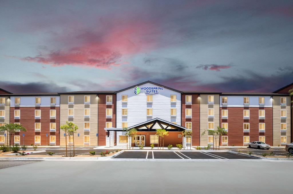 WoodSpring Suites Indio - Coachella Valley